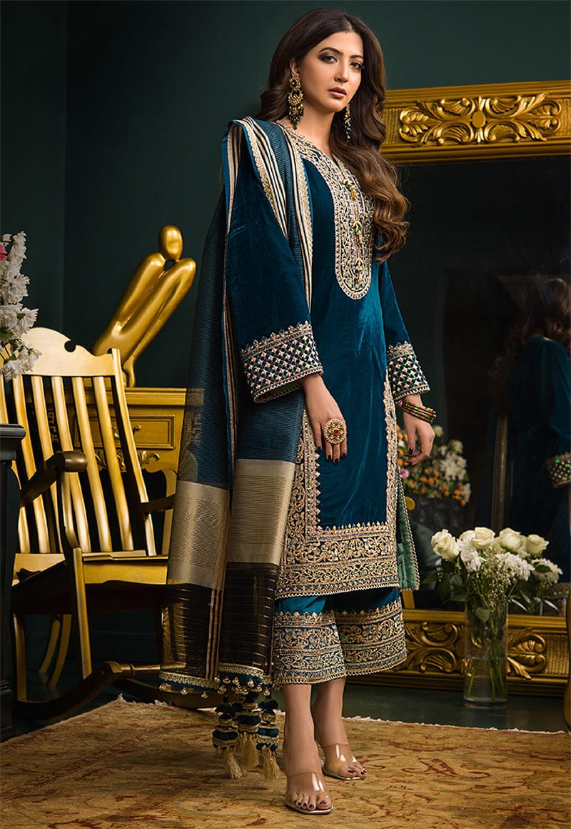 AJ-1080 Embroidered 9000 Micro Velvet 3Pc With Organza Printed Dupatta