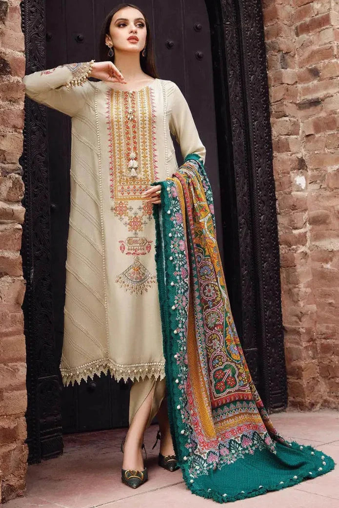 RM-670 Dhanak Embroidered Suit With Digital Printed Wool Shawl